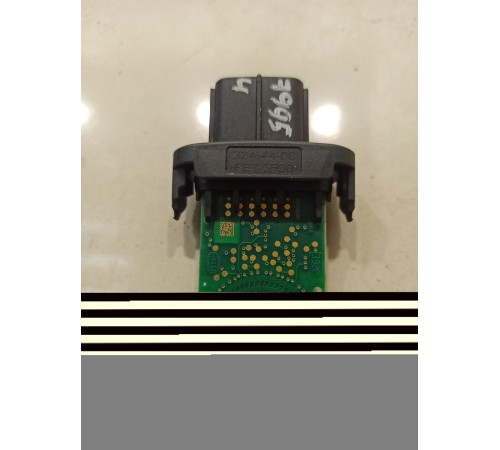 Разъем педали газа