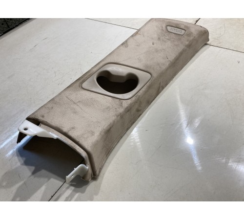 Обшивка стойки (задняя, левая)