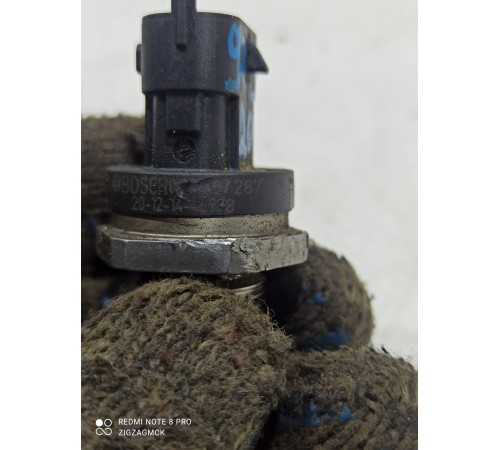 Датчик давления топлива