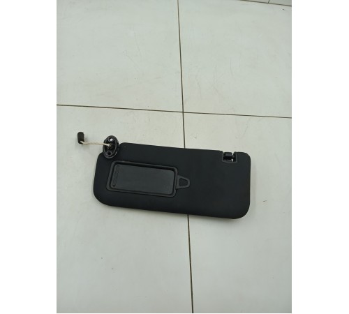 Козырек солнце защитный левый