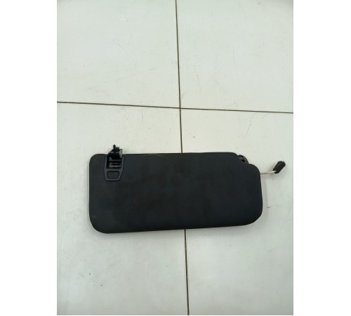 Козырек солнце защитный левый