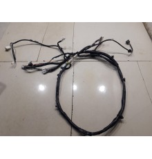 электропроводка ручки двери(задняя левая внешняя)