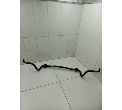 Стабилизатор передний