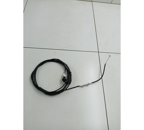 Трос лючка бензобака