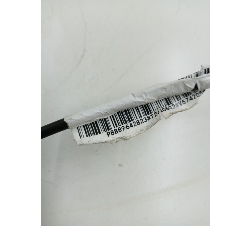 Трос лючка бензобака