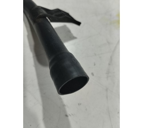 Патрубок системы охлаждения