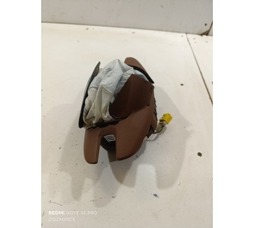 Подушка безопасности водителя 