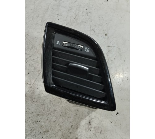 Дефлектор воздушный правый