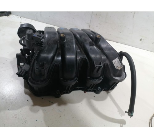 Впускной коллектор