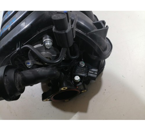 Впускной коллектор