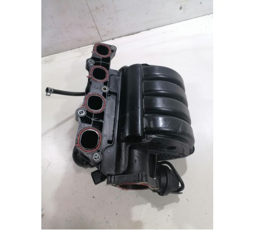 Впускной коллектор