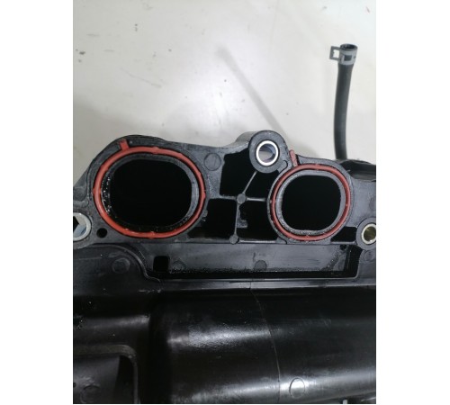 Впускной коллектор