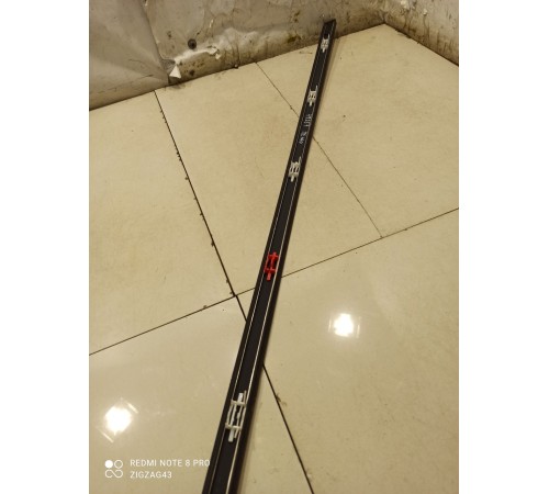 Молдинг крыши (левый)