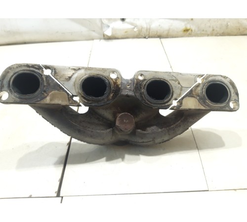 Коллектор выпускной (правый)