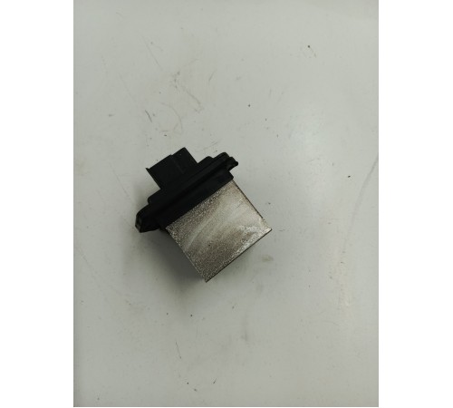 Резистор печки задний