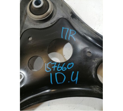 Рычаг подвески передний правый