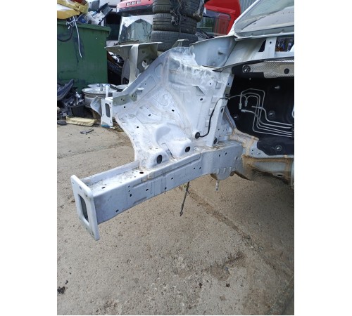 Лонжерон (четверть) передняя правая