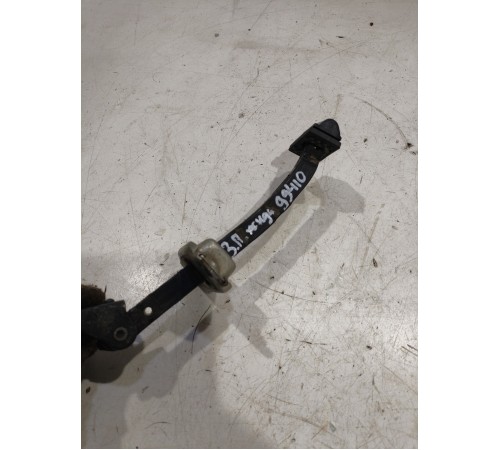 Ограничитель двери(задний правый)