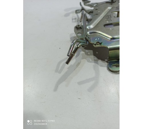 Трубки топливные с кронштейном