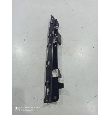 Кронштейн панели облицовки передней стойки (левый)