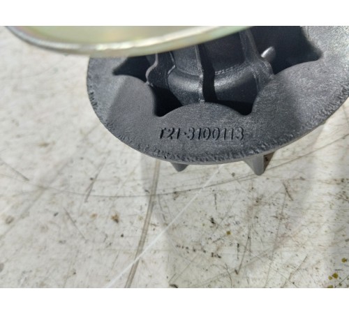 Болт крепления запасного колеса