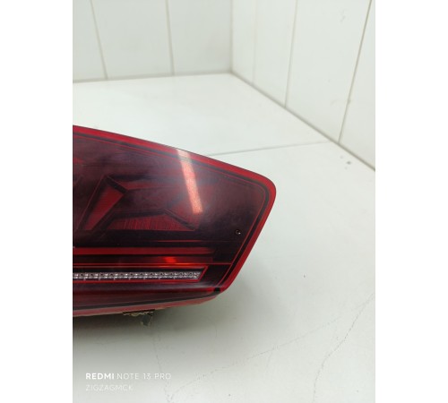 Фонарь задний правый