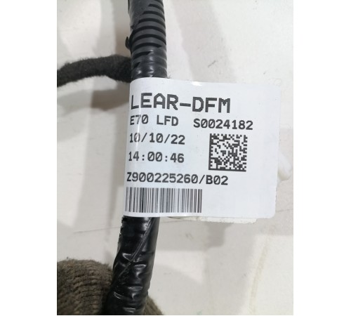 Электропроводка двери передняя левая