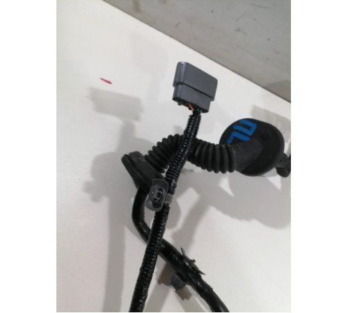 Электропроводка двери передняя левая