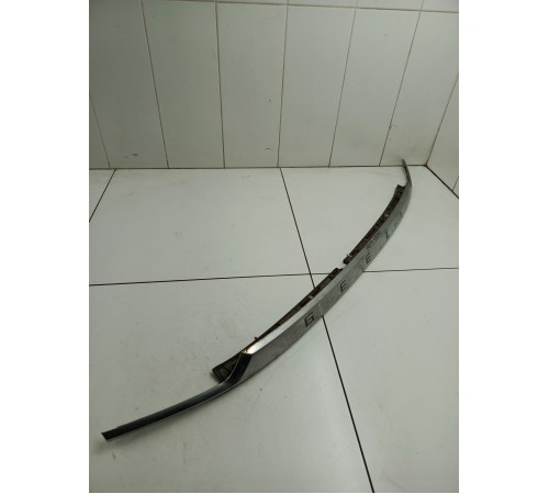 Накладка крышки багажника