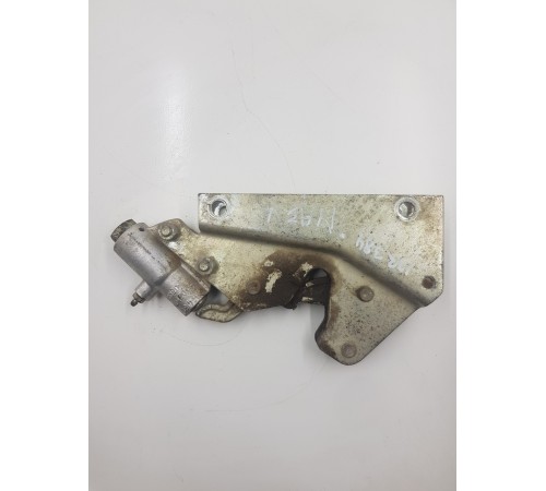 Замок кабины левый