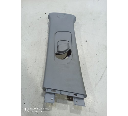 Обшивка центральной стойки(левая верхняя)