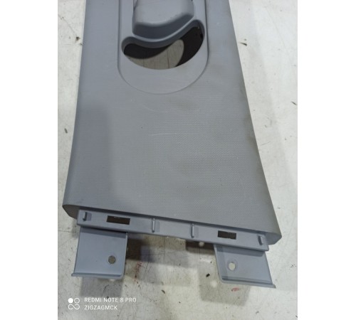 Обшивка центральной стойки(левая верхняя)