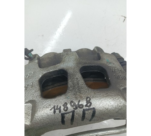 Суппорт передний правый