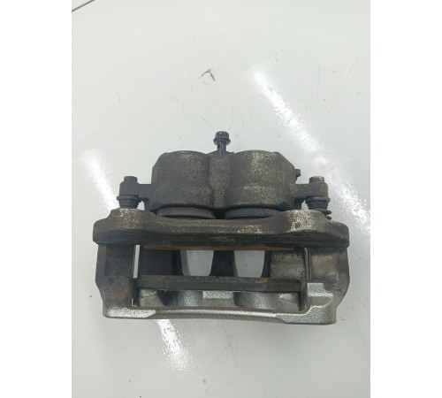 Суппорт передний правый