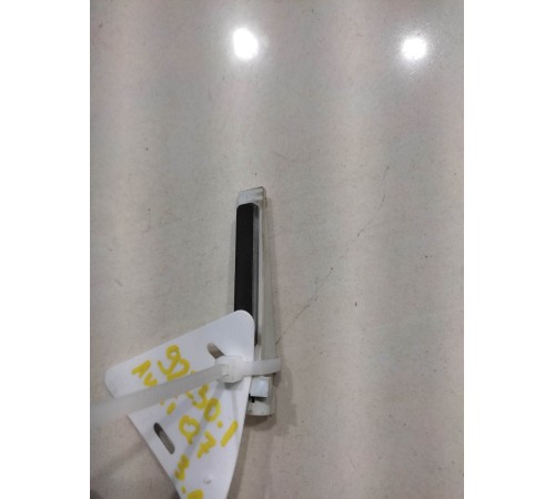 Подсветка ручки двери(задняя левая внутренняя)