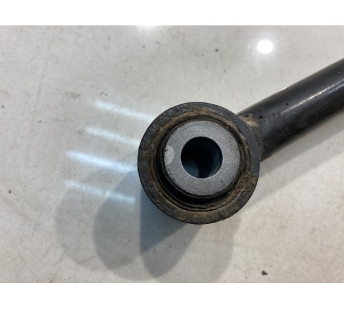 Рычаг подвески (задний, левый)