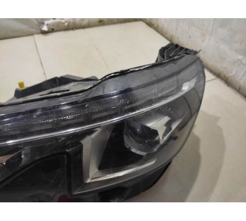 Фара (передняя,левая)