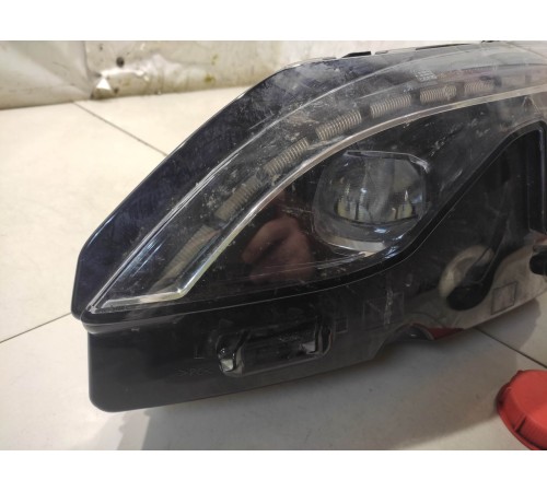 Фара (передняя,левая)