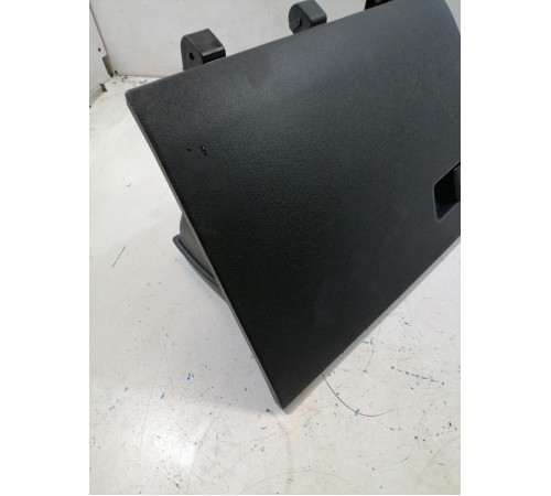 Бардачок торпедо