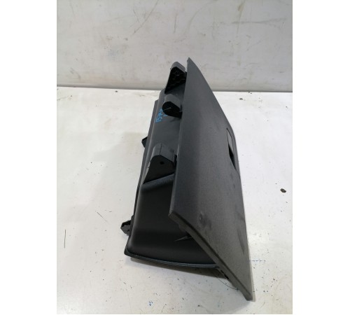 Бардачок торпедо