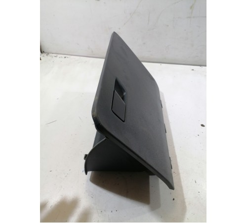 Бардачок торпедо