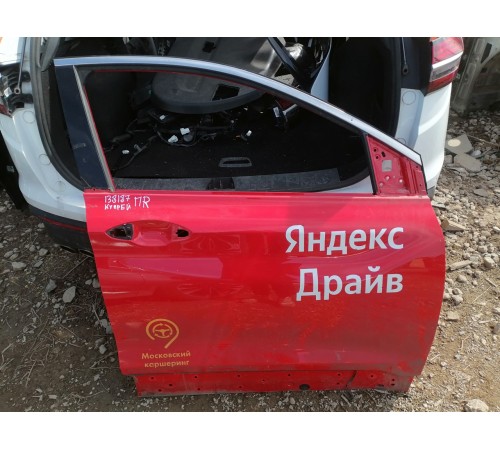 Дверь передняя правая