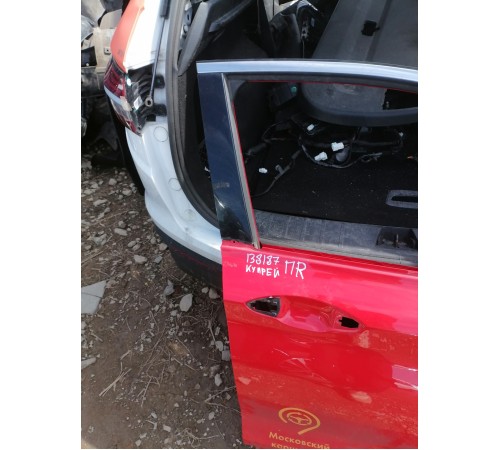 Дверь передняя правая