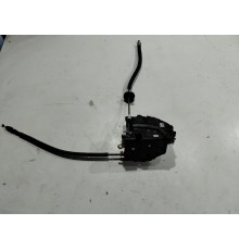 Замок двери (передний правый)