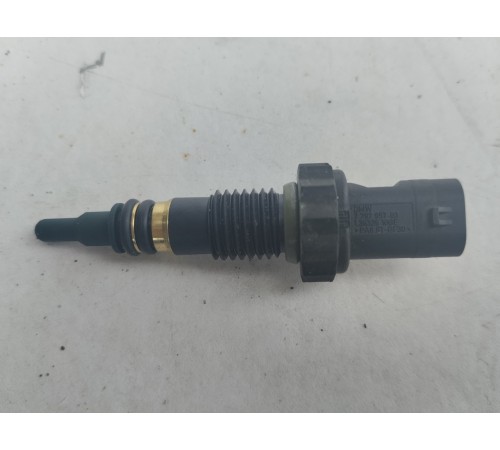 Датчик температуры охлаждающей жидкости