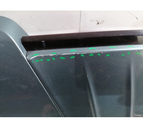 Спойлер багажника