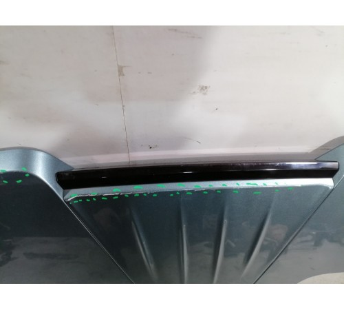 Спойлер багажника