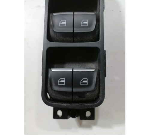 Блок управления стеклоподьемниками передний левый