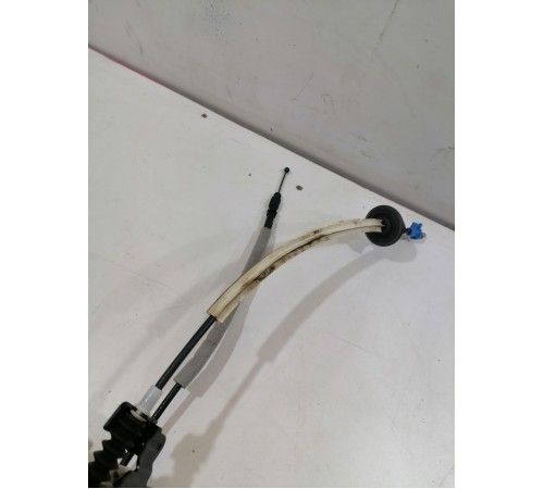 Замок двери передний левый