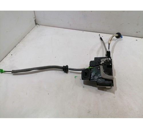 Замок двери передний левый